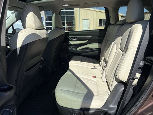 Used 2021 Subaru Ascent Limited w/ Technology Package image 24