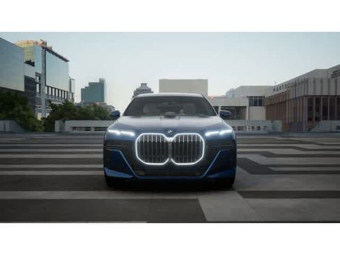 New 2026 BMW 740i w/ Premium Package image 3