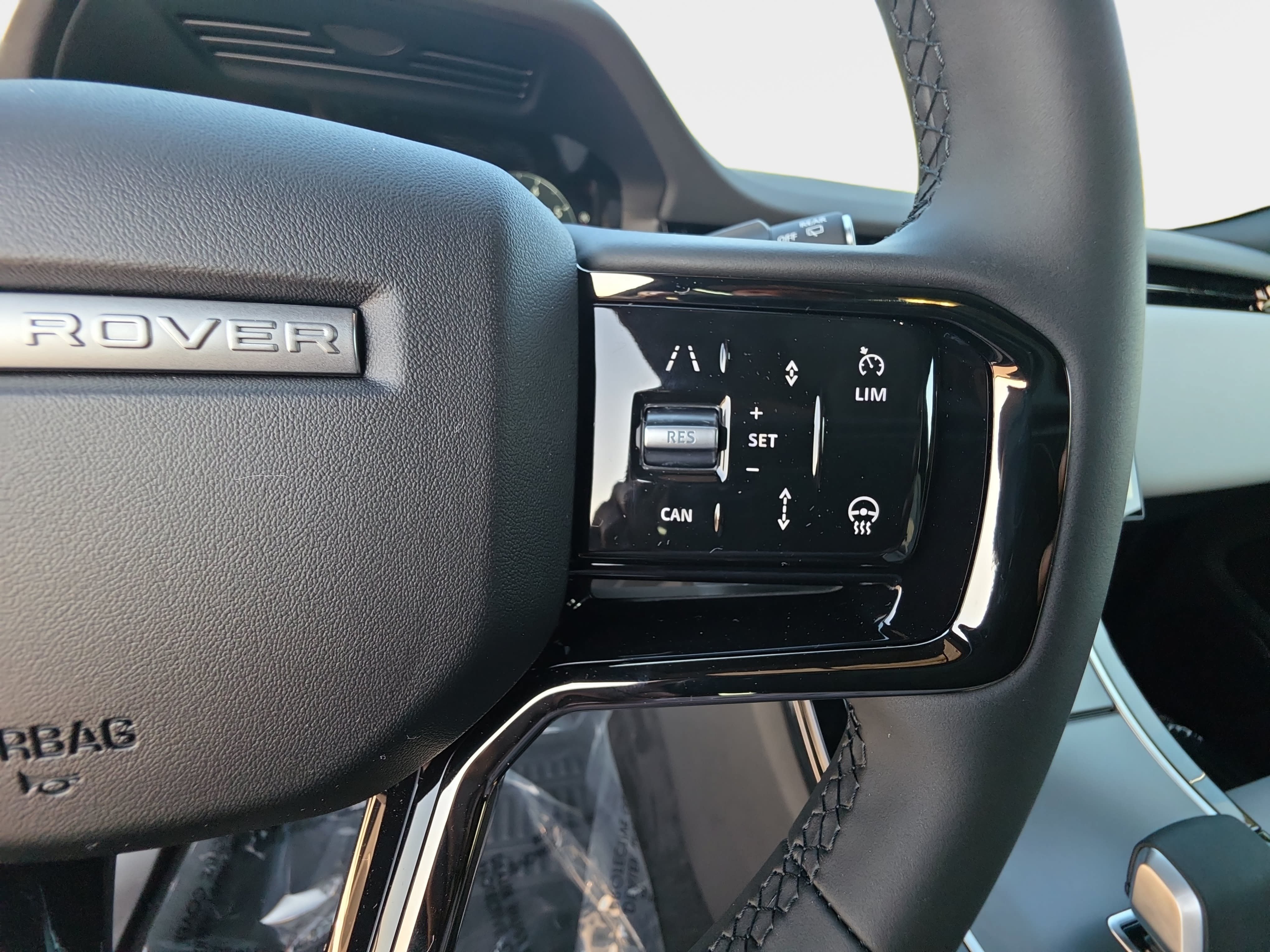 New 2026 Land Rover Range Rover Evoque S AWD/4WD image 18