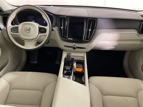 Certified 2025 Volvo XC60 T8 Plus w/ Protection Package Premier AWD/4WD image 18