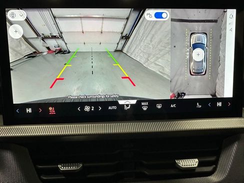 Used 2025 Ford Explorer ST-Line image 35