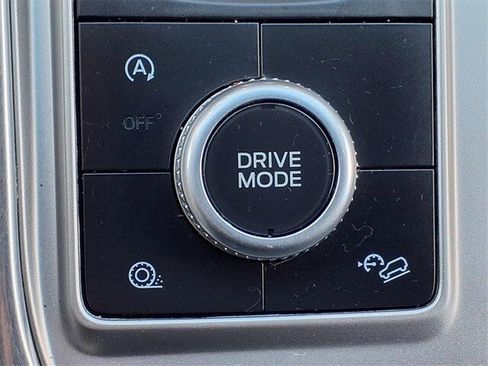 Certified 2020 Ford Explorer Limited image 30