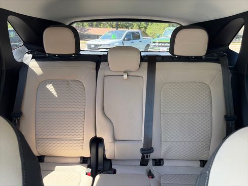 Used 2022 Ford Escape SE w/ Convenience Package AWD/4WD image 16