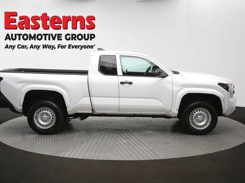 Used 2024 Toyota Tacoma SR RWD image 41