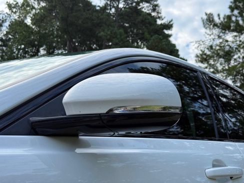 Used 2020 Jaguar XE S AWD/4WD image 15