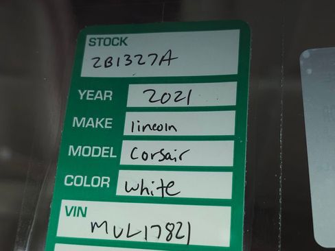 Used 2021 Lincoln Corsair FWD image 30