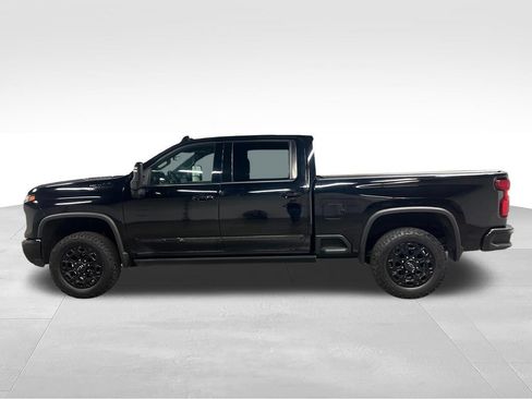 Certified 2024 Chevrolet Silverado 2500 High Country w/ High Country Premium Package AWD/4WD image 10