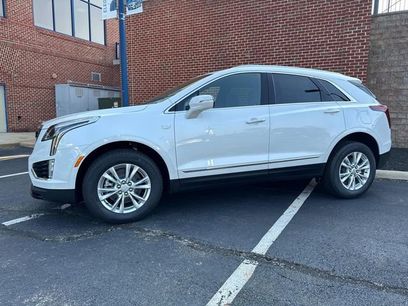 New 2025 Cadillac XT5 Luxury