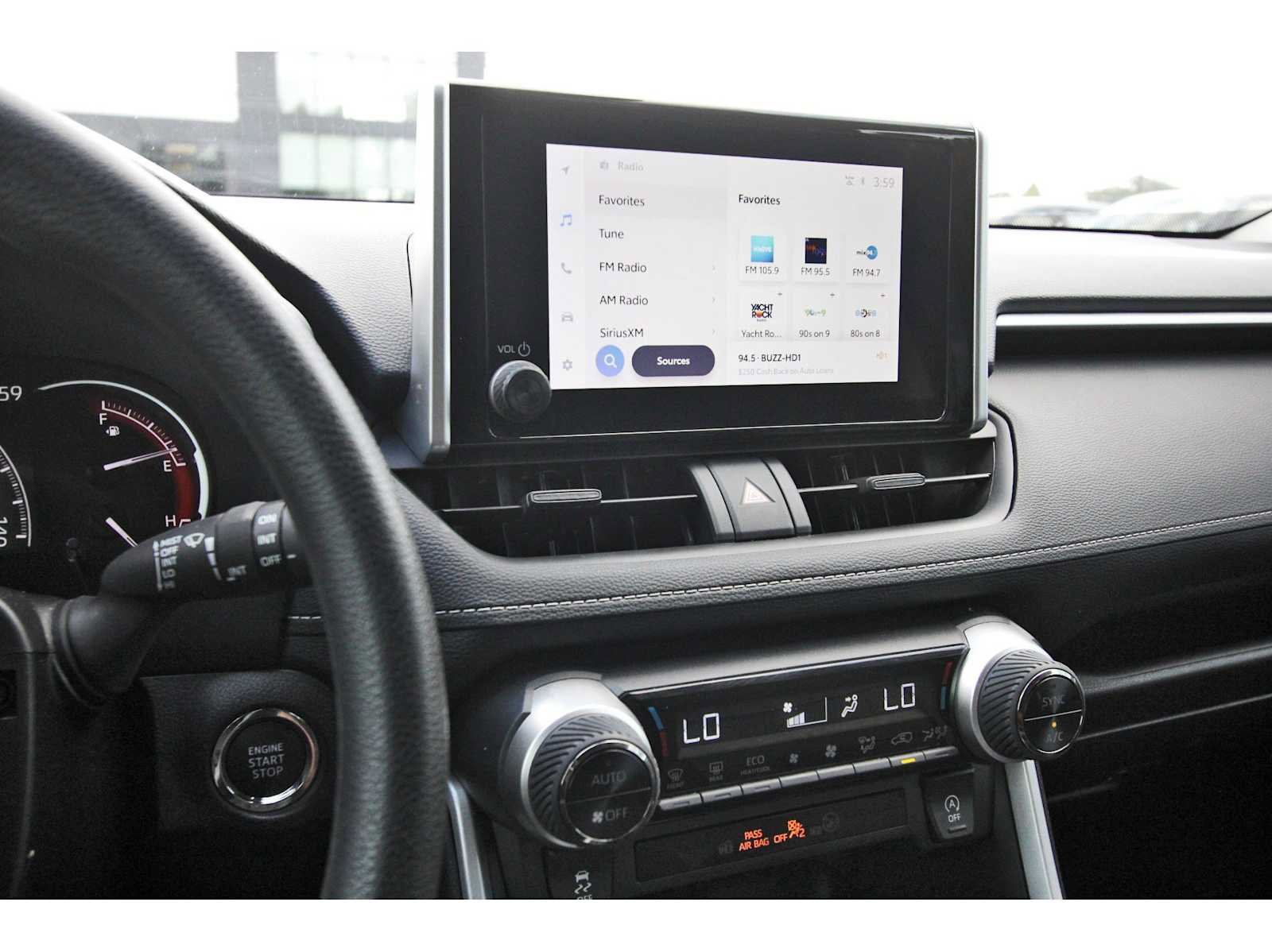Used 2025 Toyota RAV4 XLE w/ Convenience Package FWD image 21