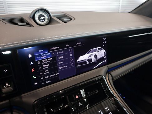 New 2026 Porsche Panamera Turbo S image 18