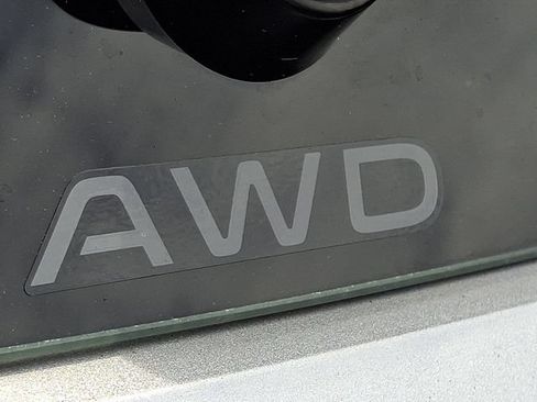 Certified 2024 Honda HR-V LX image 30