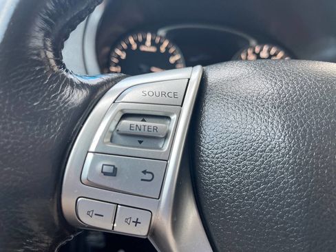 Used 2018 Nissan Altima 2.5 SV image 26