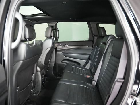 Used 2021 Jeep Grand Cherokee Limited X RWD image 33