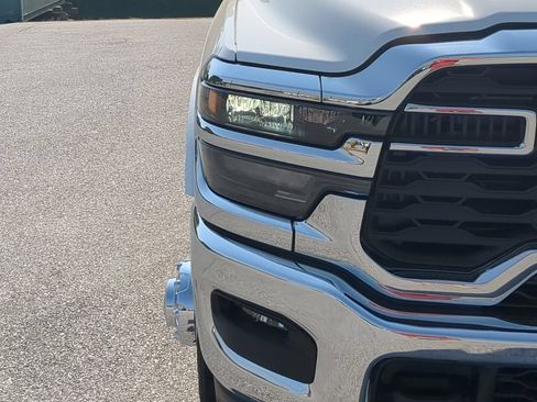 New 2026 RAM 3500 Big Horn AWD/4WD image 8