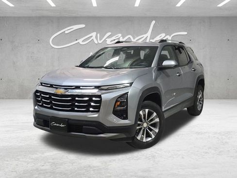 Used 2025 Chevrolet Equinox LT w/ Convenience Package II FWD image 1