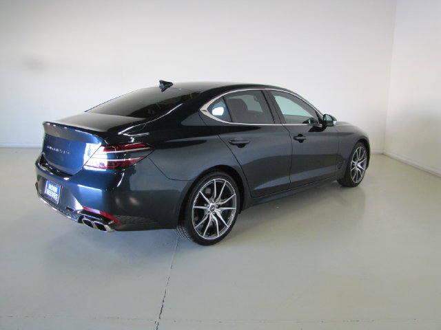 Used 2023 Genesis G70 2.0T RWD image 47