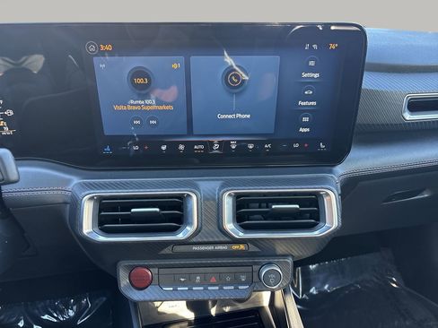 Used 2024 Ford Mustang GT Premium image 15