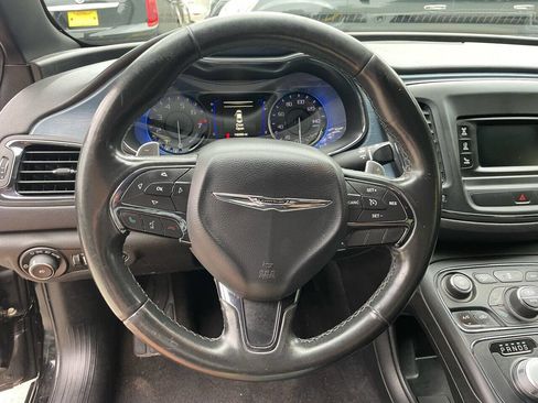 Used 2015 Chrysler 200 S w/ Comfort Group image 17