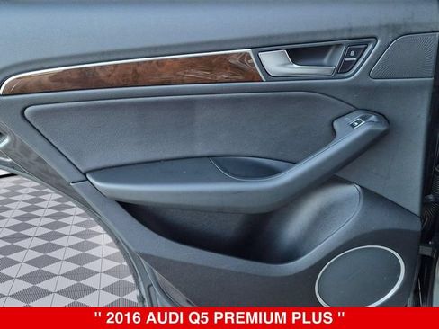Used 2016 Audi Q5 3.0T Premium Plus AWD/4WD image 29