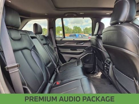 Certified 2024 Jeep Grand Cherokee Limited w/ Luxury Tech Group II AWD/4WD image 29