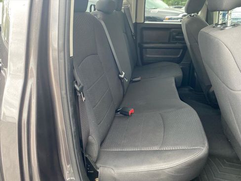 Used 2019 RAM 1500 Express w/ Express Value Package AWD/4WD image 22