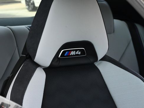 Used 2026 BMW M4 Competition w/ Executive Package image 35