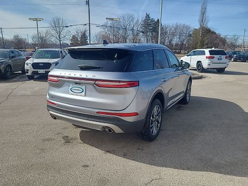 Used 2022 Lincoln Corsair AWD w/ Equipment Group 101A image 5