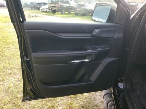 New 2025 Ford Ranger XLT w/ Black Appearance Package image 5