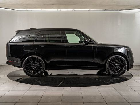 New 2026 Land Rover Range Rover SV AWD/4WD image 4