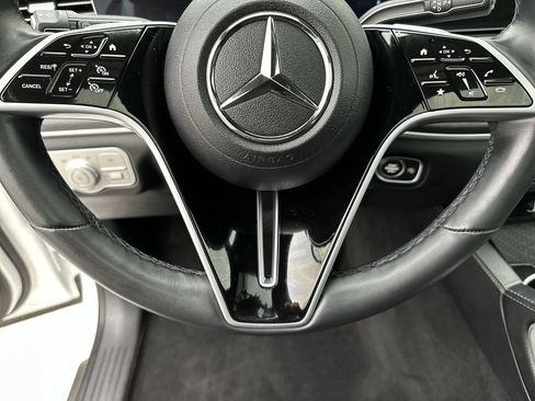 Used 2024 Mercedes-Benz GLE 450 4MATIC image 14