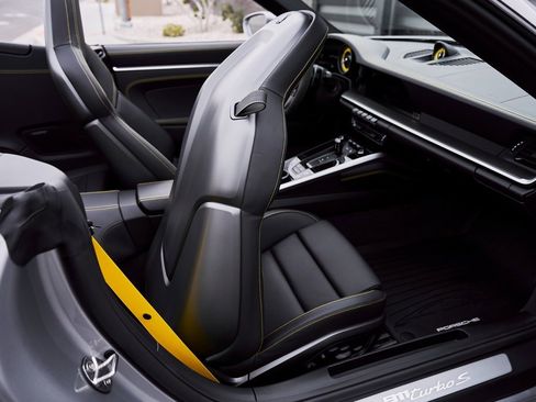 Used 2025 Porsche 911 Turbo S image 42