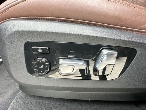 Used 2024 BMW ALPINA XB7 image 20