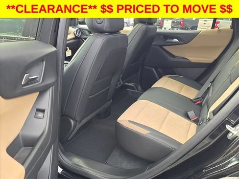 New 2026 Chevrolet Equinox ACTIV w/ Convenience Package III AWD/4WD image 16