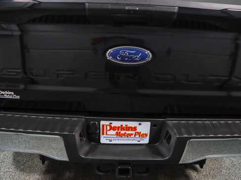 Used 2023 Ford F350 XLT AWD/4WD image 8