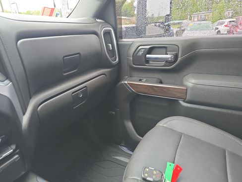 Used 2022 GMC Sierra 2500 SLT w/ SLT Premium Package AWD/4WD image 35