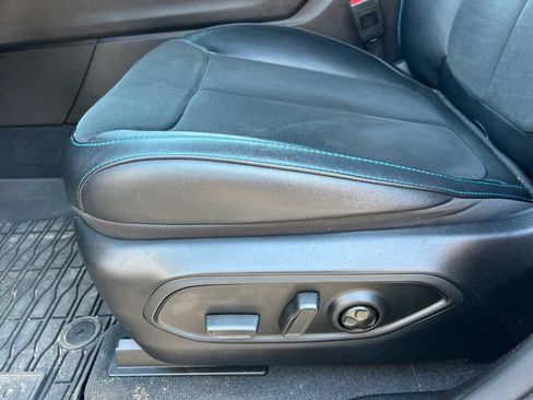 Used 2022 Jeep Grand Cherokee Trailhawk AWD/4WD image 11
