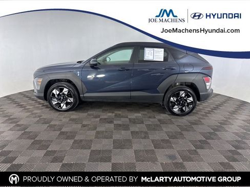 Used 2024 Hyundai Kona SEL image 2