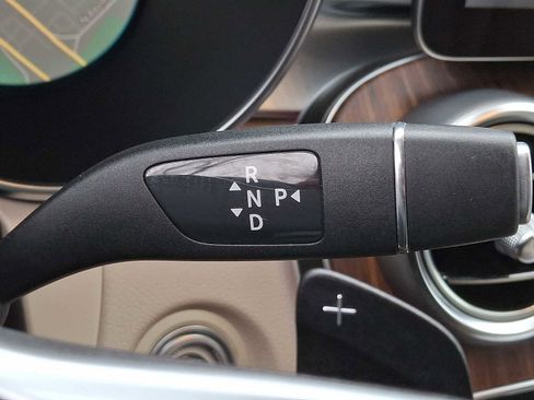 Certified 2022 Mercedes-Benz GLC 300 4MATIC image 11