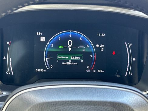 Used 2025 Toyota Corolla XSE FWD image 32