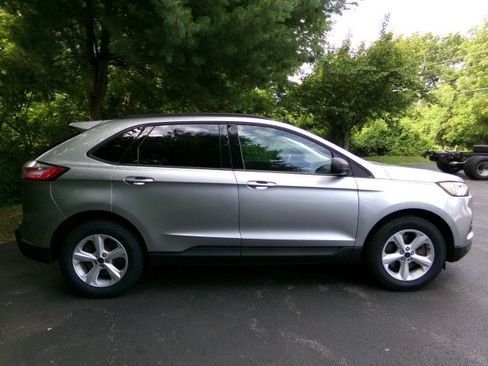 Used 2023 Ford Edge SE AWD/4WD image 10