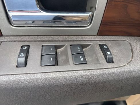 Used 2012 Ford F150 Lariat w/ Lariat Plus Pkg image 11