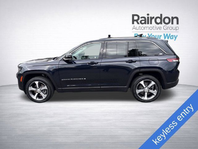 Used 2023 Jeep Grand Cherokee 4WD 4xe image 4