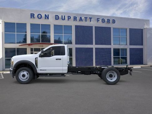 New 2026 Ford F550 4x4 Regular Cab Super Duty image 4