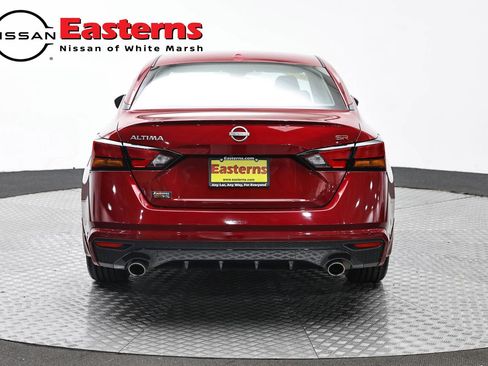 Used 2024 Nissan Altima 2.5 SR w/ SR Premium Package FWD image 6