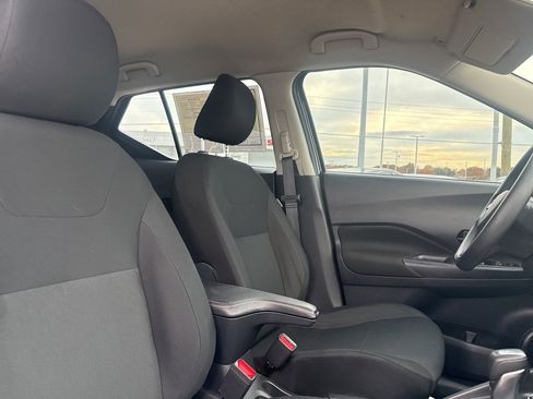 Certified 2024 Nissan Kicks S image 12