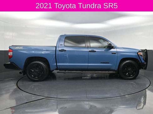 Used 2021 Toyota Tundra SR5 w/ SR5 Leather Package RWD image 4
