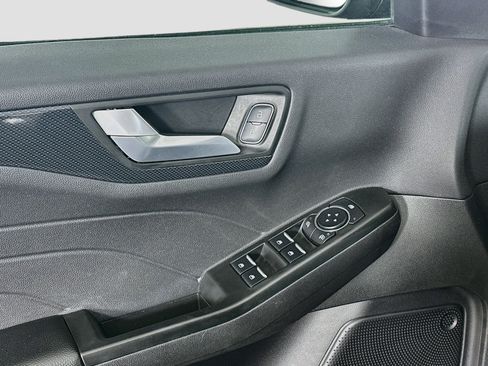 Used 2025 Ford Escape ST-Line Select AWD/4WD image 15