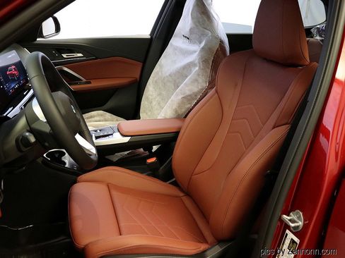 Used 2026 BMW X1 xDrive28i image 12