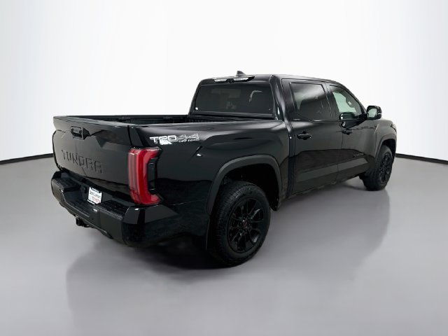Used 2025 Toyota Tundra Limited w/ TRD Off-Road Package AWD/4WD image 7
