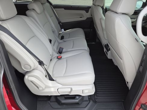 New 2026 Honda Odyssey EX-L image 21